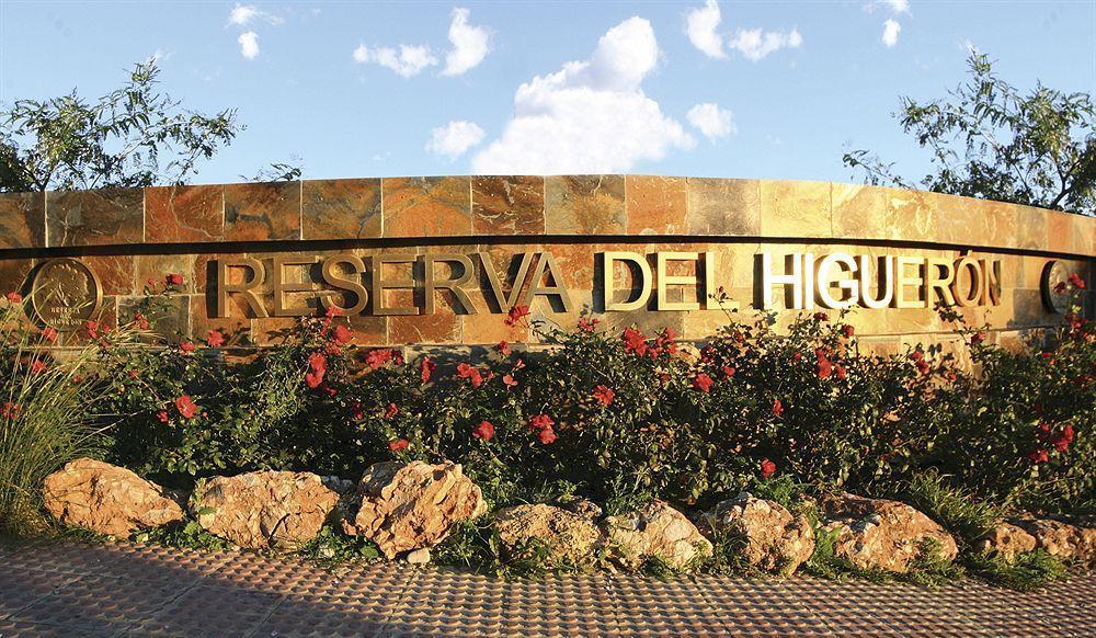 Apartamentos Reserva Del Higueron Deluxe & Spa 베날마데나코스타 외부 사진